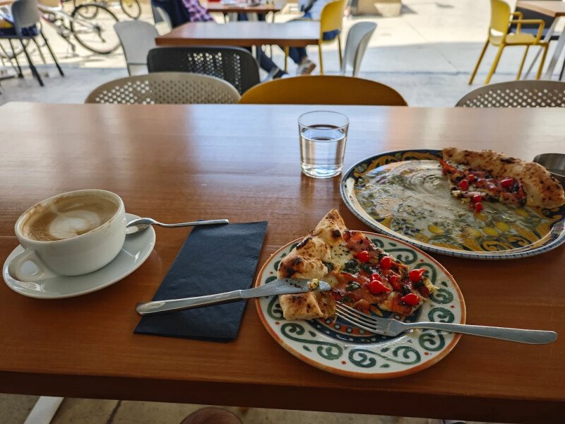 Pizzeria Cafeteria Italiana - Slika 5
