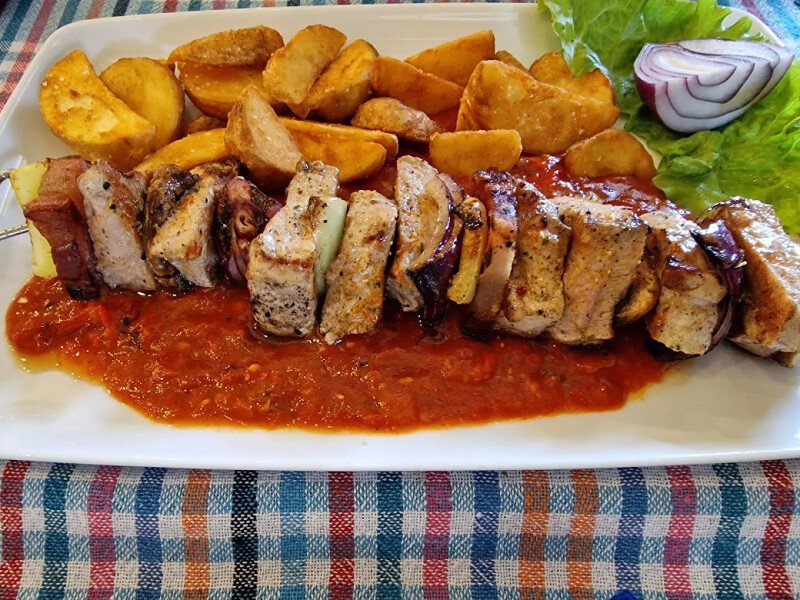 Restoran Čarda Ribnjak - Slika 9